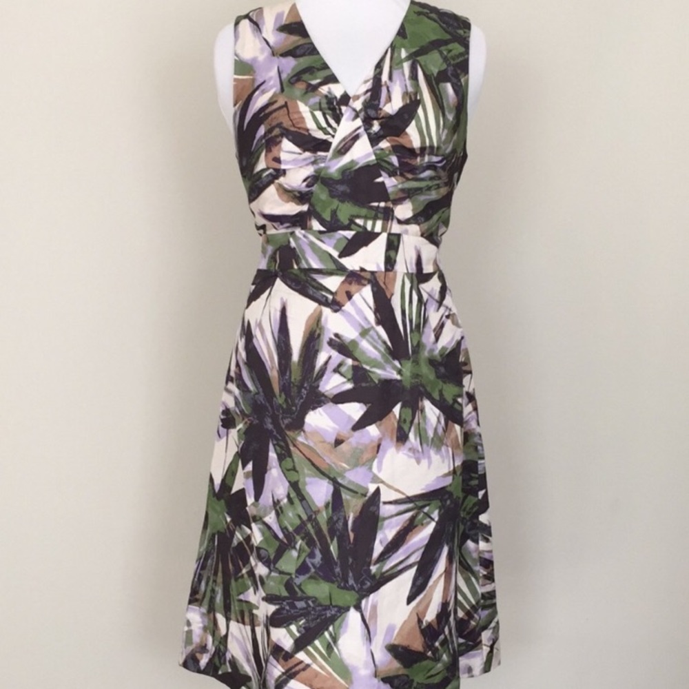 Reposh! Super cute nana republic dress